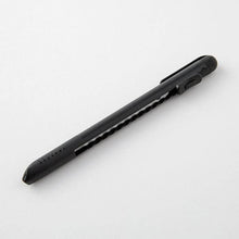 Paper Poetry Club - Midori Pen-Shaped Cutter