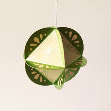 Kiss the Paper - Ornament Kit (Green/Sand) Poinsettia 8 Sided